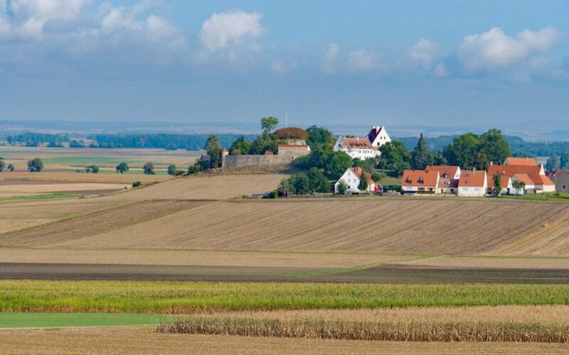 Хрватска го продолжи мораториумот на продажба на земјоделско земјиште на странци иако е членка на ЕУ