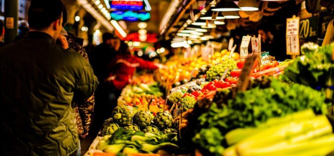 Кои се причините за наглото зголемување на цените на храна?