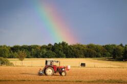 Како правилно да изберете трактор за вашата фарма