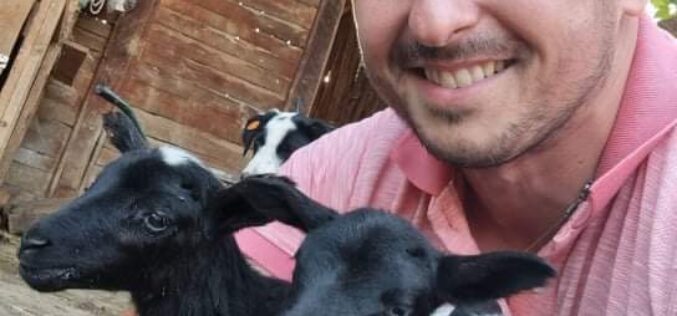 Фармер на денот: Саше Китановски големата љубов кон животните ја претвори во фармерски бизнис