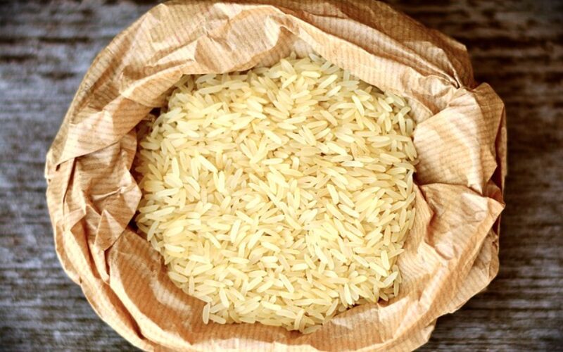 Почна исплатата на финансиската поддршка за оризопроизведителите – Ќе добиваат по три денари за килограм предадена арпа