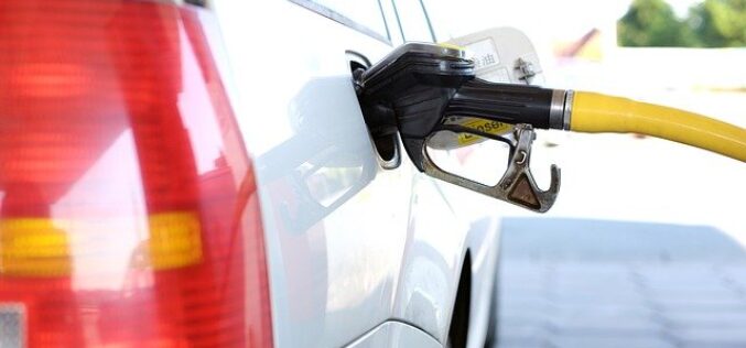 Ковачевски: Мерка за замалување за цената на горивото, се намалува ДДВ и се намалува акцизата